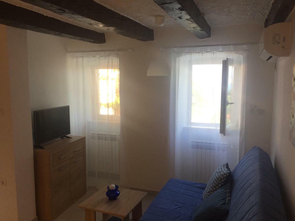 Anicic Lägenhet Opatija Exteriör bild
